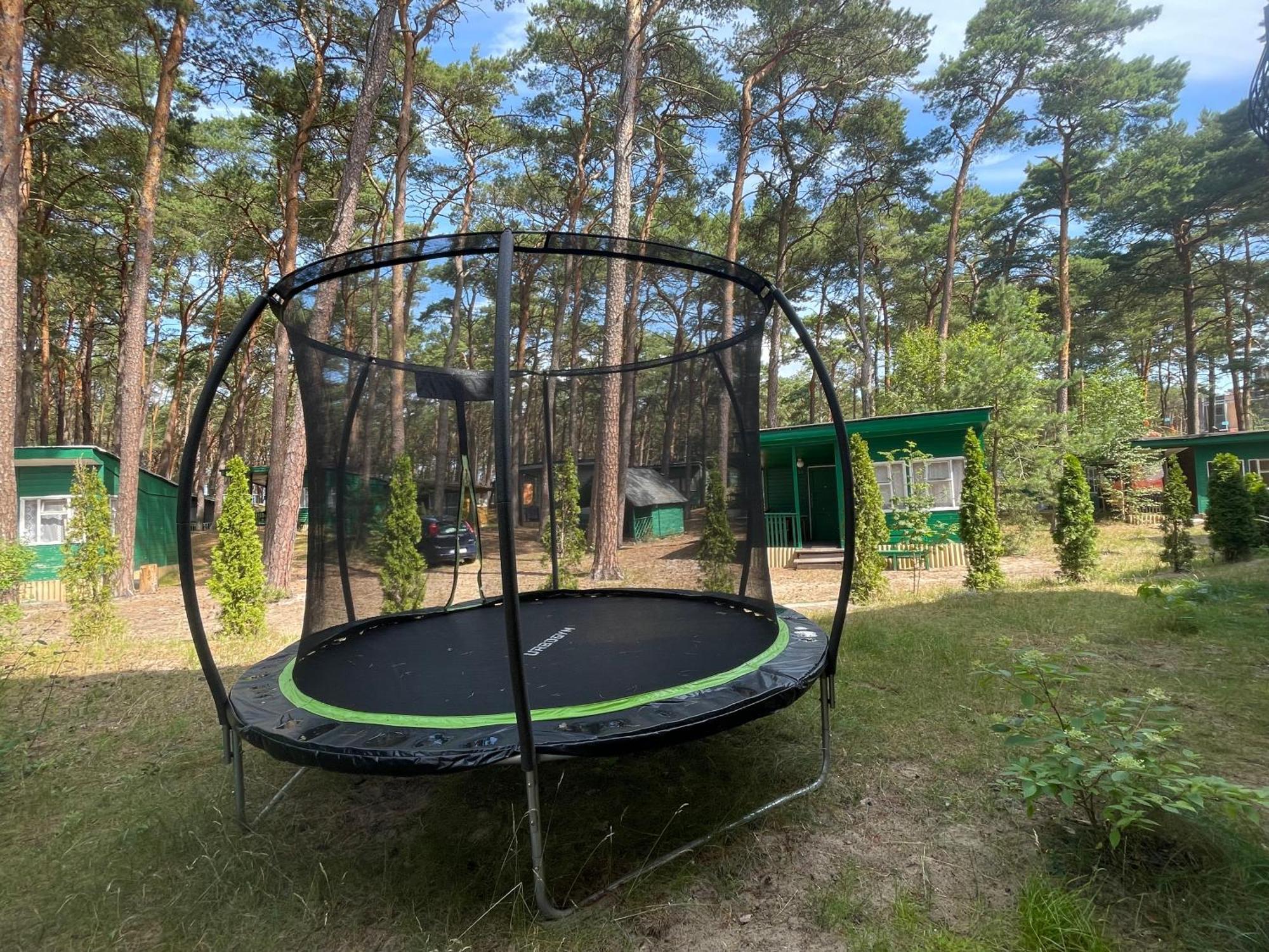 Domki Letniskowe Delfin Mrzezyno Luaran gambar